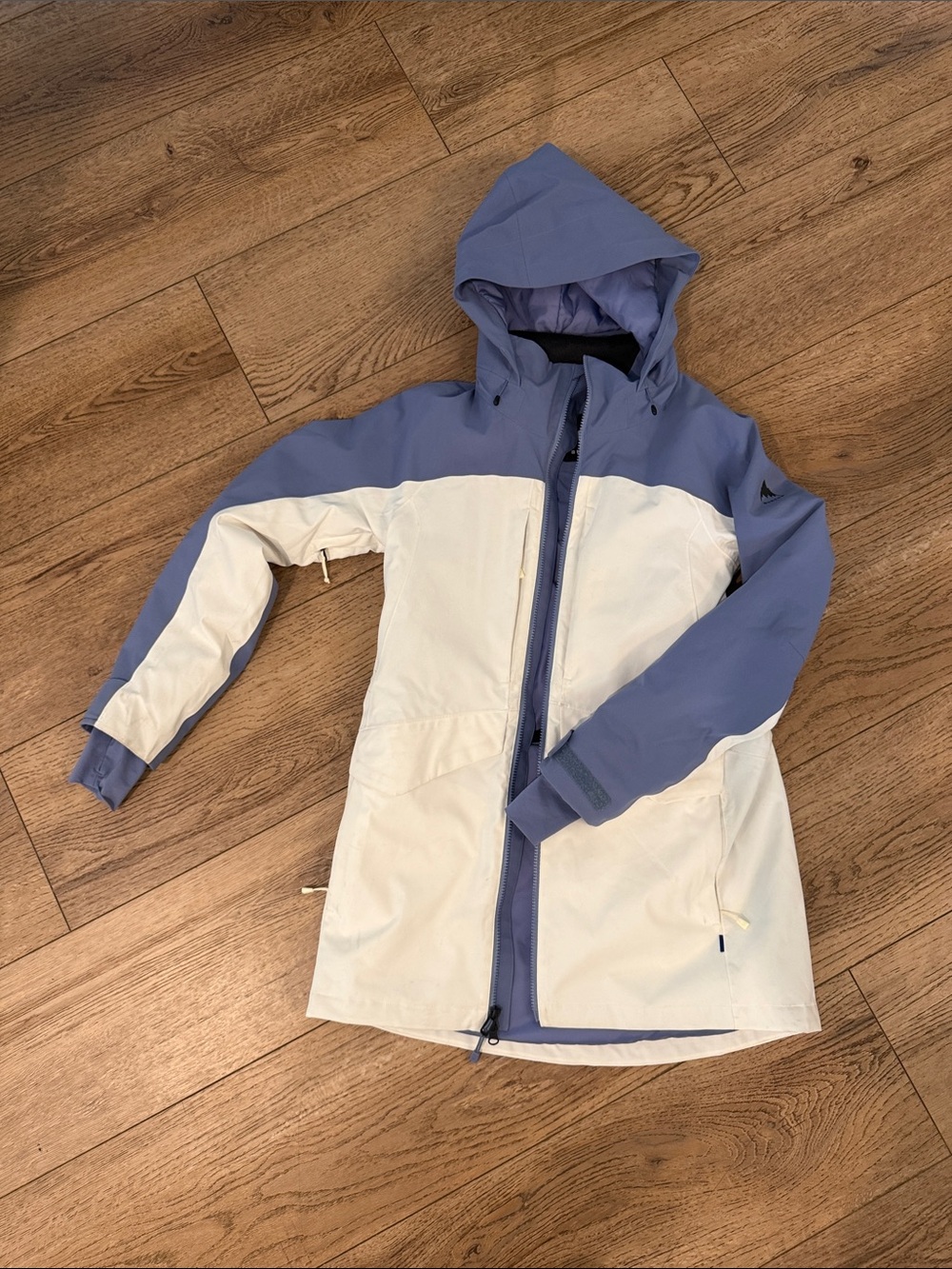 Burton Powder Blue and White Hooded Ski Jacket